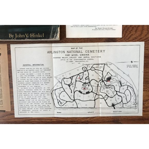 VINTAGE ARLINGTON BOOK AND MEMORABILIA COLLECTION - Picture 5 of 7